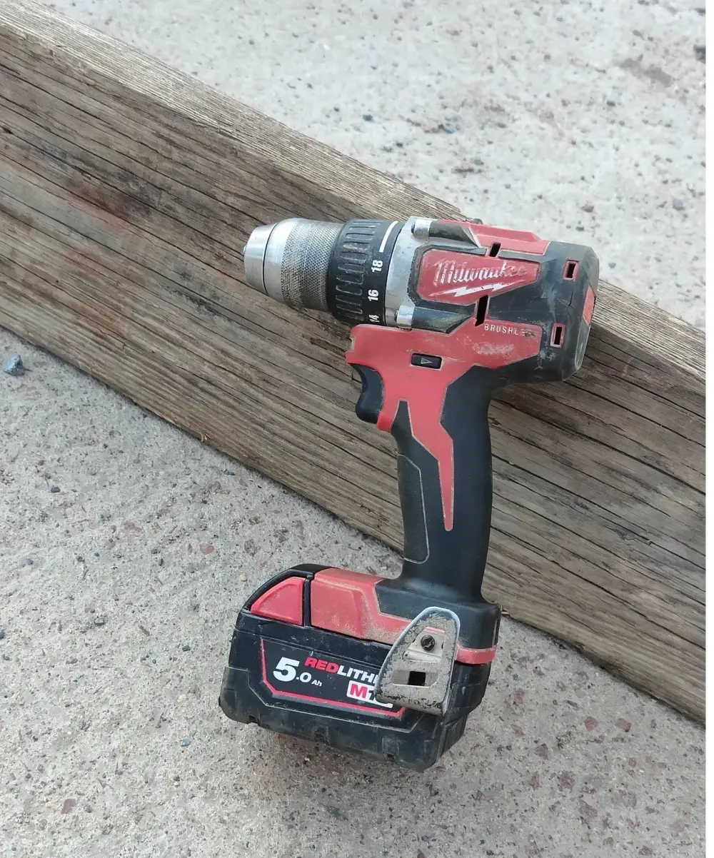 Location taille haie à Beaufort en Anjou